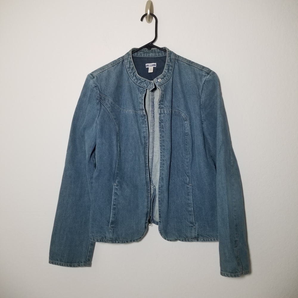 GAP Women's Light Blue Jean Jacket